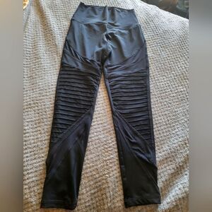 Aerie Black High-Waisted Leggings